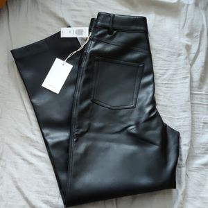 Aritzia Wilfred Oracle vegan leather pant, size 2